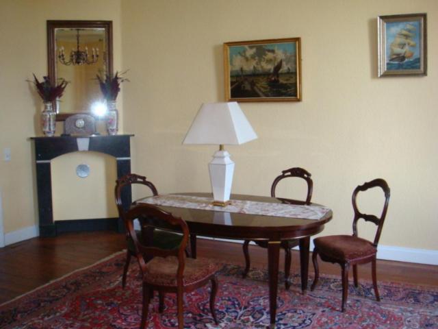 Chateau Neufays Theux Room photo